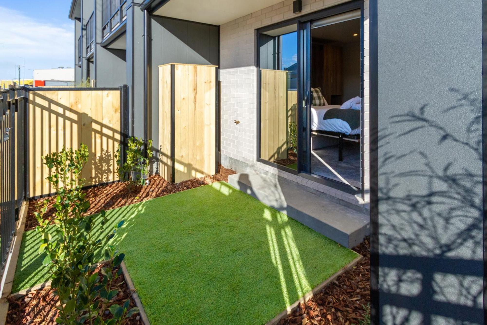 Single Level Studio Escape On Wilmer St - Central Christchurch Exteriör bild